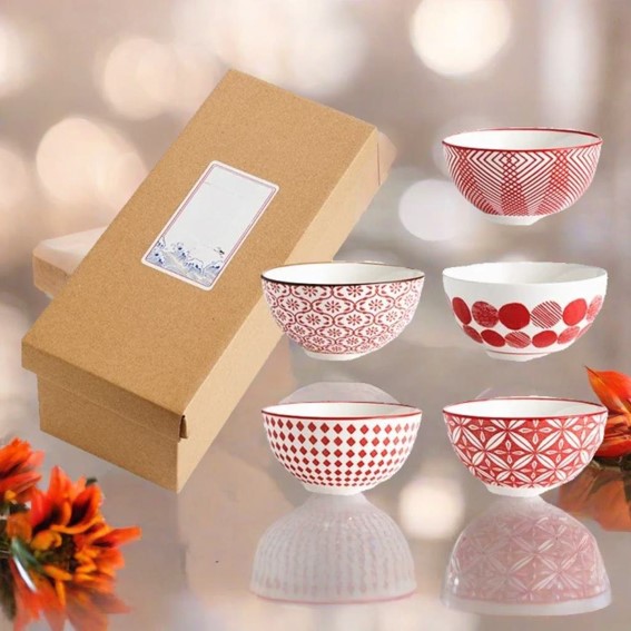 Festive Scarlet Symphony Bowl Collection